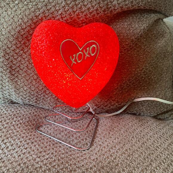 VINTAGE Decorative Outfit 90s XOXO Melted Popcorn Red Heart Light Romantic Sexy - Picture 12 of 14